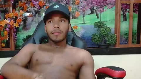 yeinner_ online show from 10-17-25, 08:22