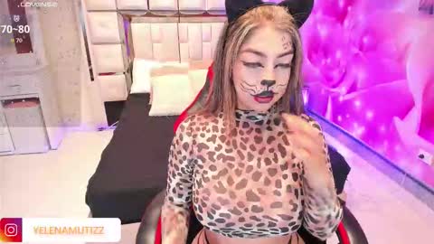 yelena  online show from 10-27-25, 01:37