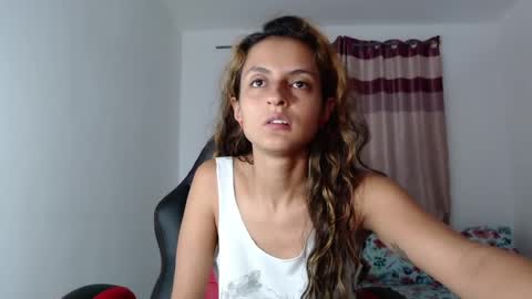 Snapshot of yemaya_28 chatting on 06-01-26, 03:52 Yemaya 28 online show from 06-01-26, 03:52
