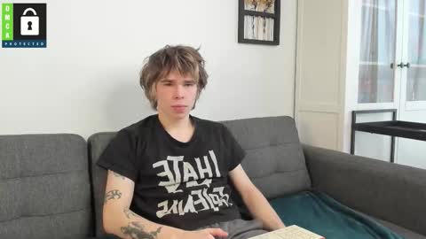 Snapshot of yen2025 chatting on 03-12-26, 07:58 Yen online show from 03-12-26, 07:58