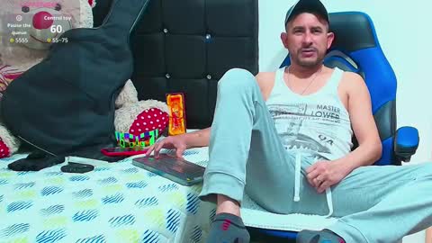 Yeol online show from 10-08-25, 01:42