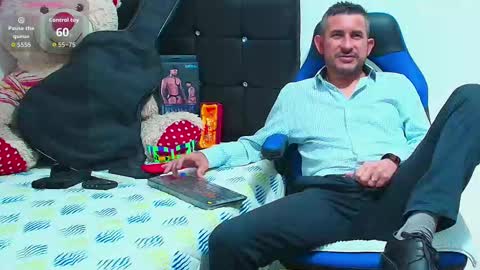 Yeol online show from 10-15-25, 06:30