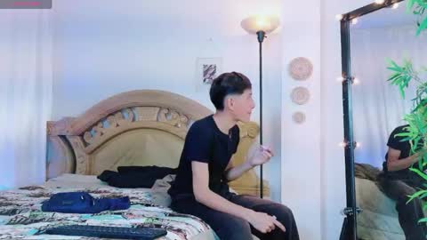 yeremmy_twink online show from 05-13-26, 07:00