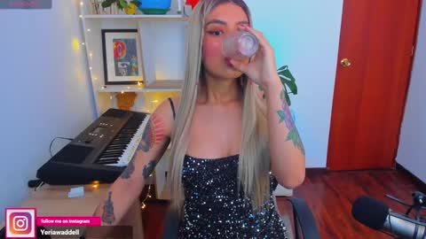 yeriawaddell  online show from 12-25-24, 03:06