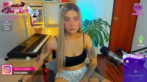 yeriawaddell  online show from 12-28-24, 01:29