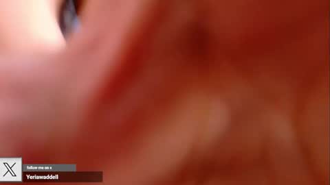 yeriawaddell  online show from 10-07-25, 09:01