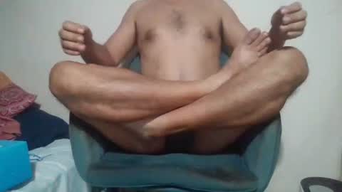 yeshuaaa999 online show from 12-18-24, 03:47