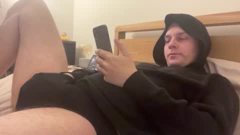 Snapshot of yesimlonely chatting on 03-08-26, 10:35 Sal online show from 03-08-26, 10:35