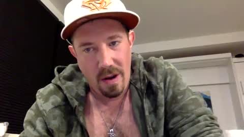 yesplesae online show from 12-19-24, 08:02