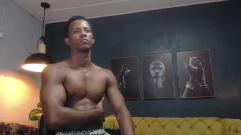 Snapshot of yess_fit chatting on 02-16-25, 08:32 yess fit online show from 02-16-25, 08:32