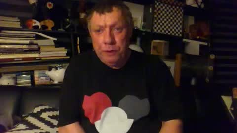 Snapshot of yessex247 chatting on 05-20-26, 01:01 yessex247 online show from 05-20-26, 01:01