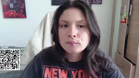 Snapshot of yessica_gomez01 chatting on 04-22-26, 06:53 yessica_gomez01 online show from 04-22-26, 06:53
