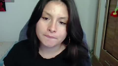 Snapshot of yessica_gomez01 chatting on 05-22-26, 10:37 yessica_gomez01 online show from 05-22-26, 10:37