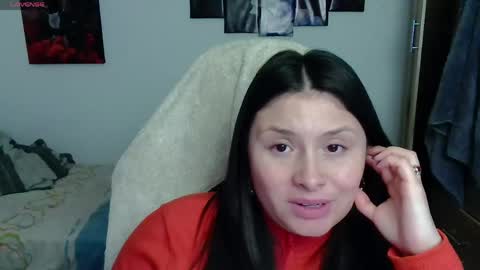 Snapshot of yessica_gomez01 chatting on 05-27-26, 01:57 yessica_gomez01 online show from 05-27-26, 01:57