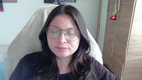 Snapshot of yessica_gomez01 chatting on 06-05-26, 10:15 yessica_gomez01 online show from 06-05-26, 10:15