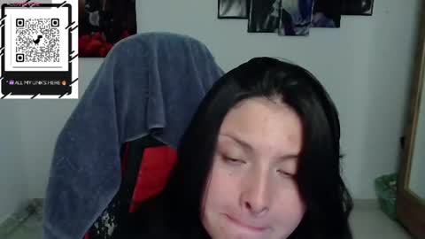 Snapshot of yessica_gomez01 chatting on 06-19-26, 11:08 yessica_gomez01 online show from 06-19-26, 11:08