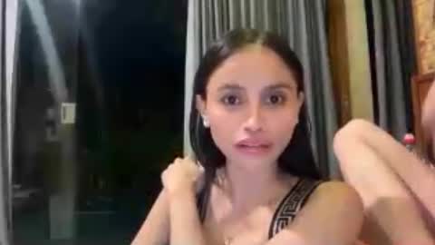yessica online show from 06-17-26, 06:20