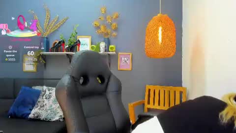yessika_parker online show from 06-11-26, 08:56