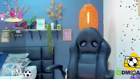 yessika_parker online show from 06-18-26, 09:14