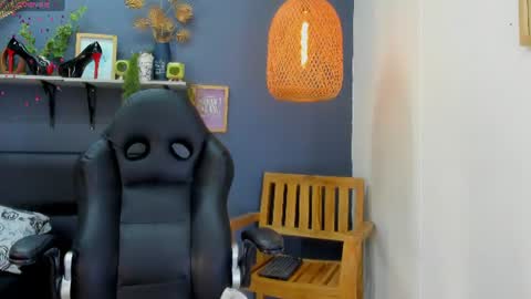 yessika_parker online show from 07-24-26, 08:45