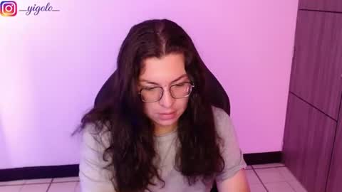 Snapshot of yigolo_ chatting on 07-27-26, 12:34 Gio online show from 07-27-26, 12:34