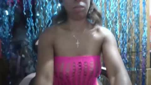 Snapshot of yilizalove_14 chatting on 12-18-25, 12:38 yilizalove_14 online show from 12-18-25, 12:38