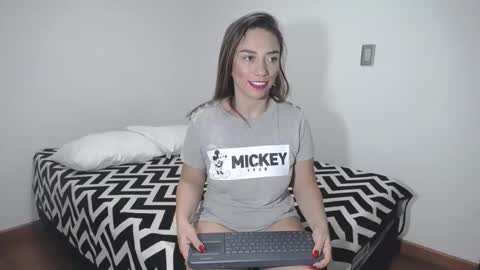 tulipan online show from 12-16-25, 12:04