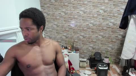 yinyyanghot online show from 12-16-25, 12:59