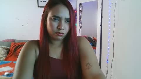 Snapshot of yiscam88 chatting on 03-17-26, 05:38 YIS online show from 03-17-26, 05:38