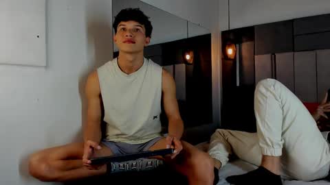 Snapshot of yizus_bonz chatting on 03-10-25, 12:18 yizus_bonz online show from 03-10-25, 12:18