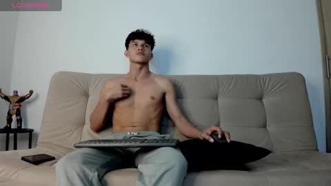 Snapshot of yizus_bonz chatting on 10-02-25, 11:45 yizus_bonz online show from 10-02-25, 11:45