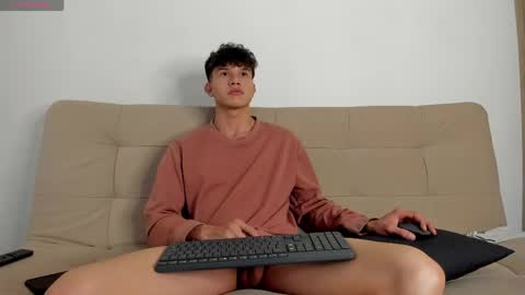 yizus_bonz online show from 04-15-26, 07:58