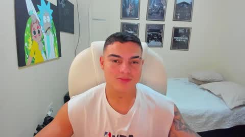 Snapshot of yker18 chatting on 01-02-25, 06:45 yker online show from 01-02-25, 06:45