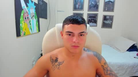 Snapshot of yker18 chatting on 01-12-25, 04:52 yker online show from 01-12-25, 04:52