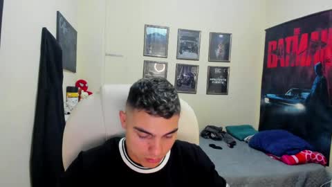 Snapshot of yker18 chatting on 04-12-26, 04:28 yker online show from 04-12-26, 04:28