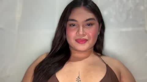 Snapshot of yllanahard chatting on 12-31-24, 10:37 yllana love online show from 12-31-24, 10:37