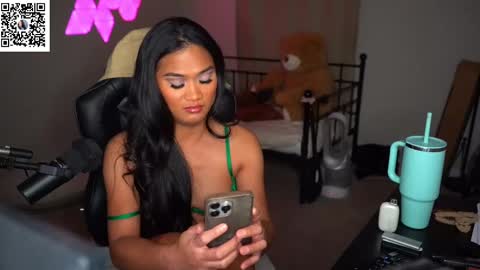 Palmela Handerson online show from 02-15-25, 09:05