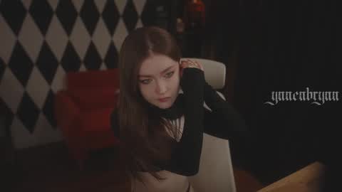 ynnenbrynn online show from 12-05-25, 06:33