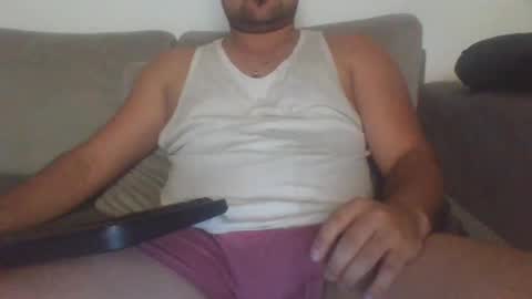 Snapshot of yoalankpo chatting on 05-18-26, 03:35 TuRey online show from 05-18-26, 03:35