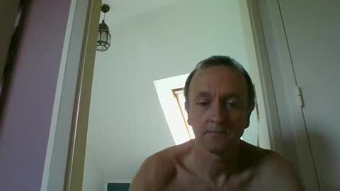 Yoann online show from 09-24-25, 07:33