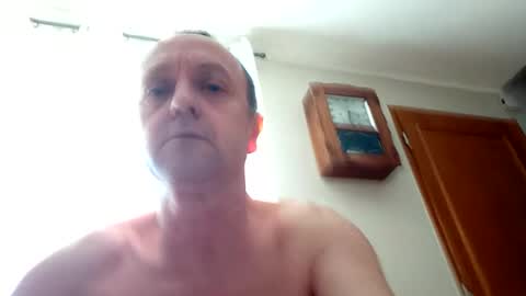 Snapshot of yoannsexmalo chatting on 03-17-26, 05:16 Yoann online show from 03-17-26, 05:16