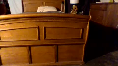 Snapshot of yodaddy29471 chatting on 09-17-25, 02:57 Single man online show from 09-17-25, 02:57