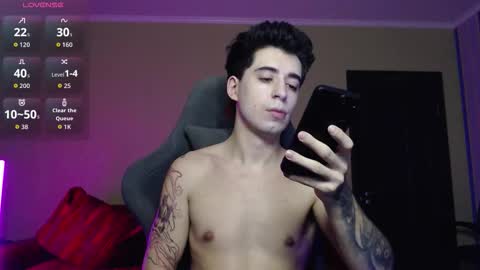 yofukashi online show from 11-25-25, 10:43