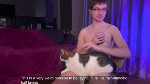 Max online show from 02-10-25, 04:19