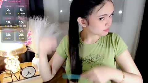 Snapshot of yogirl_abby chatting on 07-05-26, 10:17 Hi i am Abby i am Filipina Aussie youve ever wanted to meet NOT INTO CHEAP GUY online show from 07-05-26, 10:17