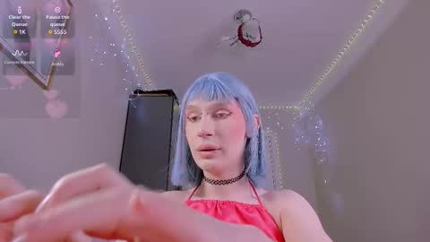 Mikaella - Mika online show from 02-12-26, 10:38