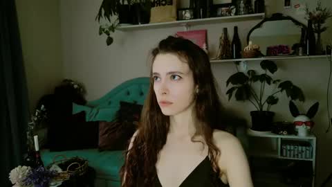 Snapshot of yoka_paradoxxx chatting on 05-27-26, 10:45 yoka_paradoxxx online show from 05-27-26, 10:45