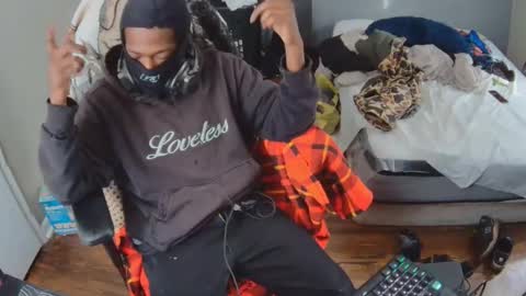 Snapshot of yokai_dreamz chatting on 11-29-25, 03:37 yokai_dreamz online show from 11-29-25, 03:37