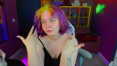 Yoki online show from 03-06-25, 08:37