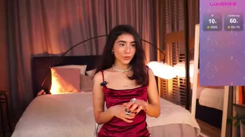 Snapshot of yokokoko__ chatting on 11-12-25, 05:52 Yoko online show from 11-12-25, 05:52